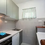 Prázdninový dům Ingrid - Four Bedroom With Pool