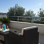 Prázdninový dům Ingrid - Four Bedroom With Pool *