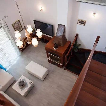 Ingrid - Four Bedroom With Pool Σπίτι διακοπών